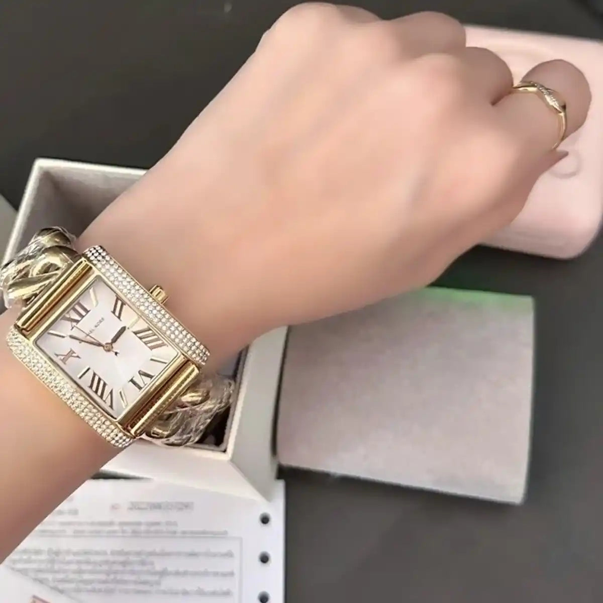 Montre femme Michael Kors Emery MK7300