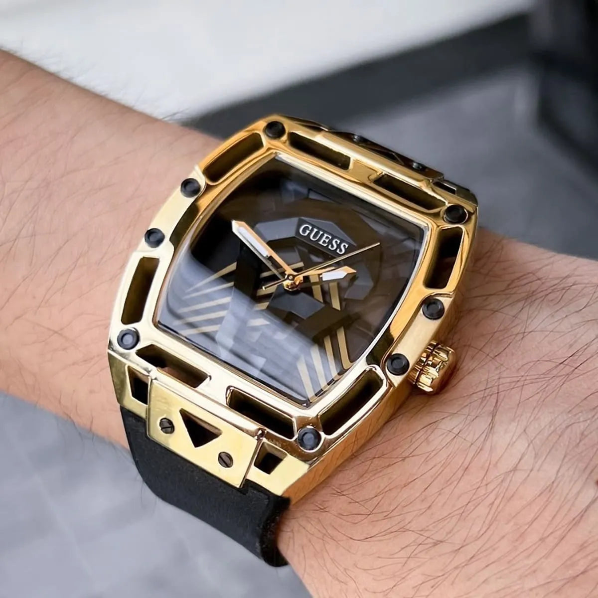 Montre Guess pour homme GW0500G1